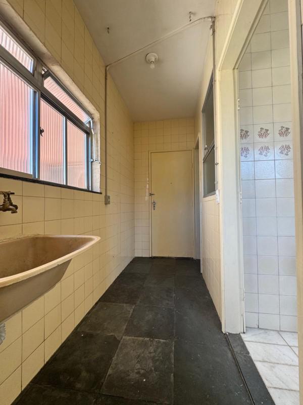 Apartamento, Sagrada Família, 2 Quartos, 1 Vaga
