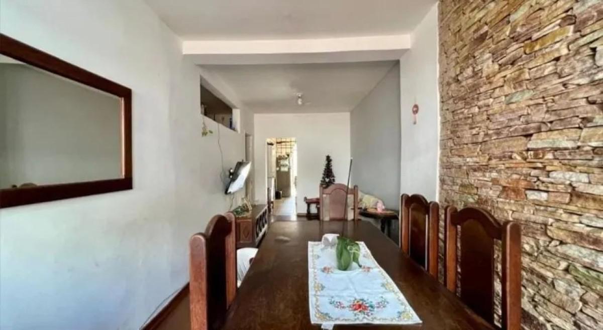 Casa, Colégio Batista, 3 Quartos, 3 Vagas, 1 Suíte