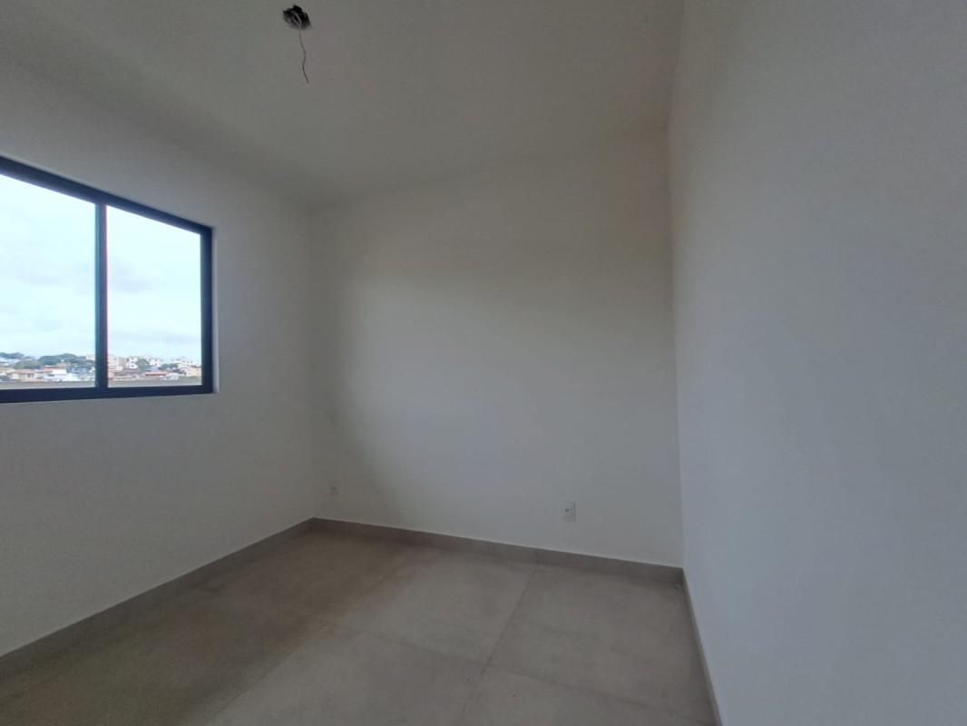 Cobertura, Planalto, 3 Quartos, 2 Vagas, 1 Suíte
