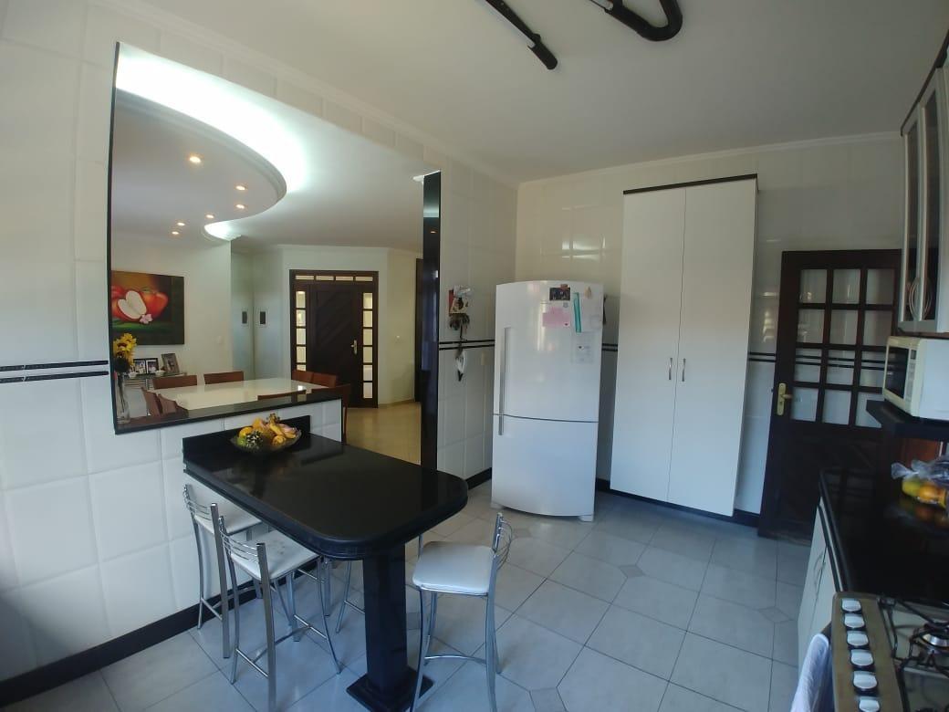 Casa, Jardim Riacho das Pedras, 3 Quartos, 8 Vagas, 1 Suíte