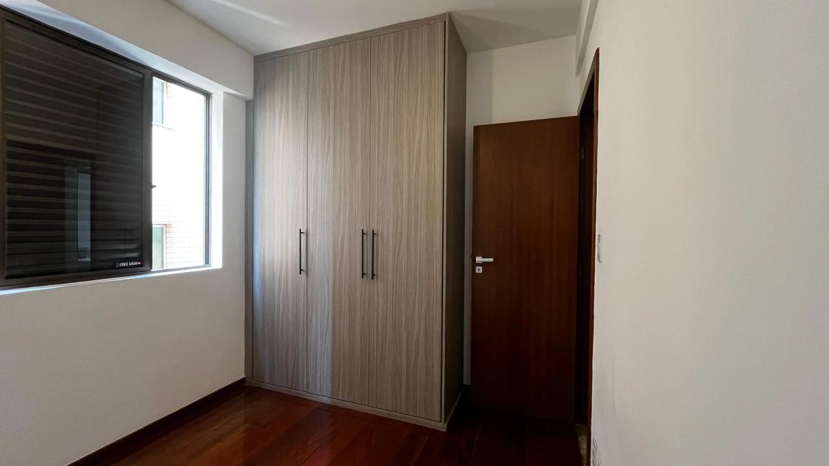 Apartamento, Luxemburgo, 4 Quartos, 3 Vagas, 1 Suíte