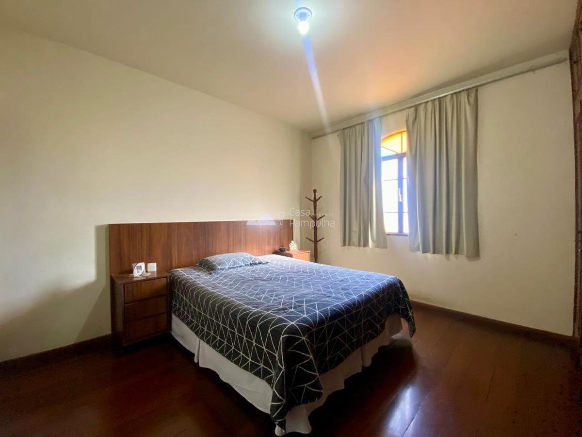 Casa, Santa Branca, 3 Quartos, 4 Vagas, 2 Suítes