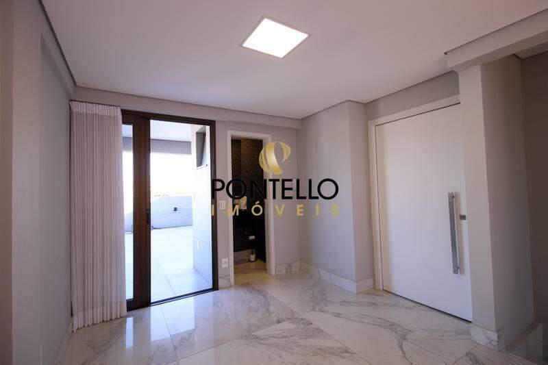 Cobertura, Sagrada Família, 3 Quartos, 4 Vagas, 2 Suítes