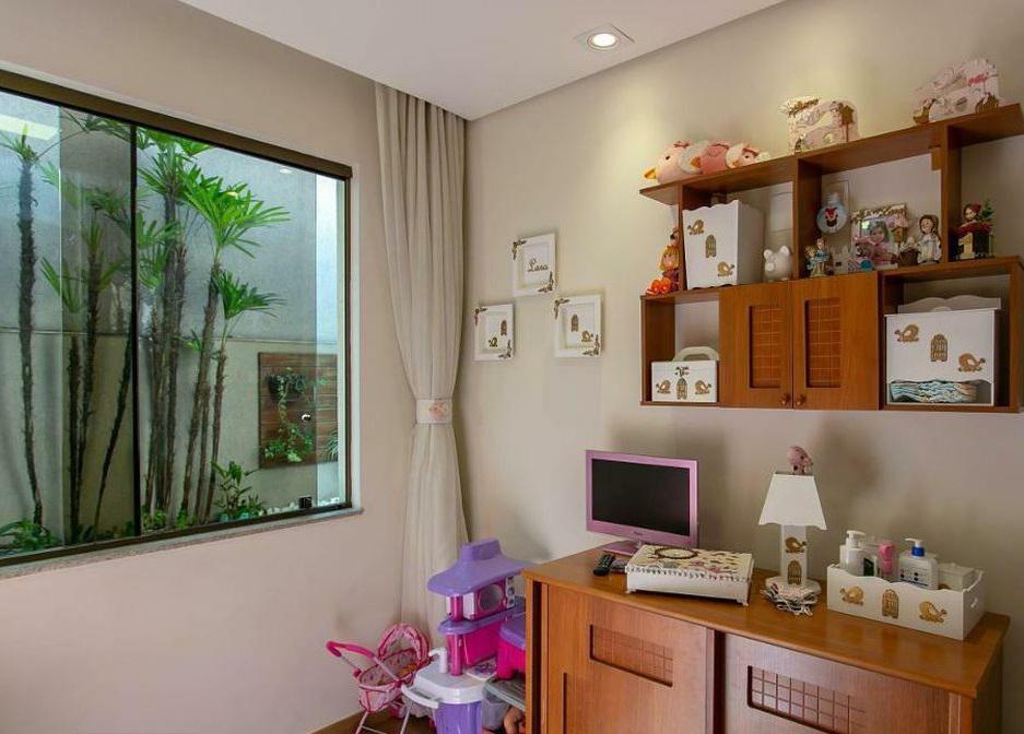 Casa, Castelo, 3 Quartos, 2 Vagas, 1 Suíte