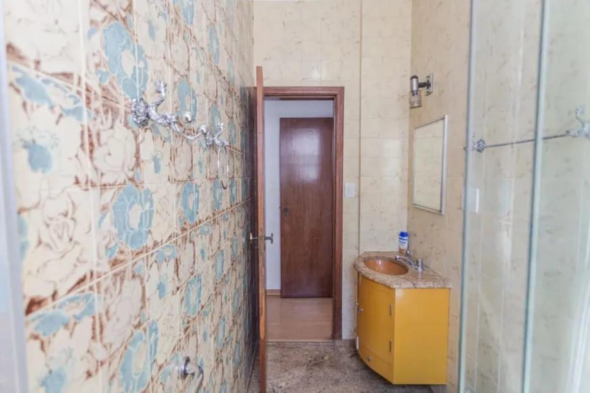 Apartamento, Vila Paris, 4 Quartos, 2 Vagas, 1 Suíte