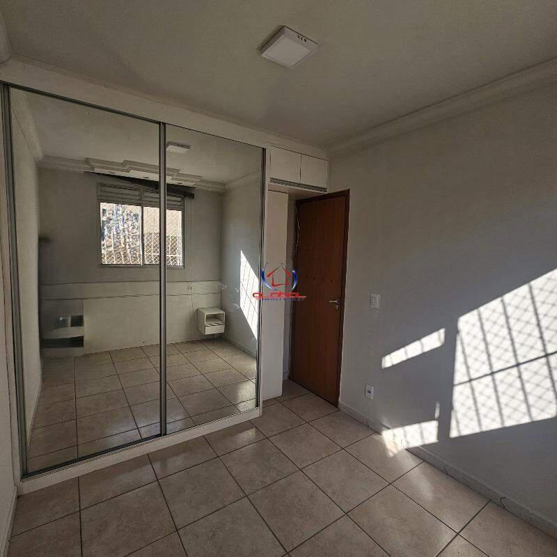 Área Privativa, Cabral, 2 Quartos, 1 Vaga