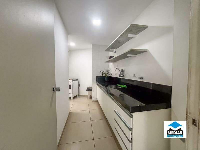 Apartamento, Sion, 4 Quartos, 2 Vagas, 1 Suíte