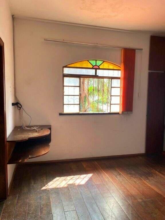 Casa, Palmeiras, 5 Quartos, 3 Vagas, 1 Suíte