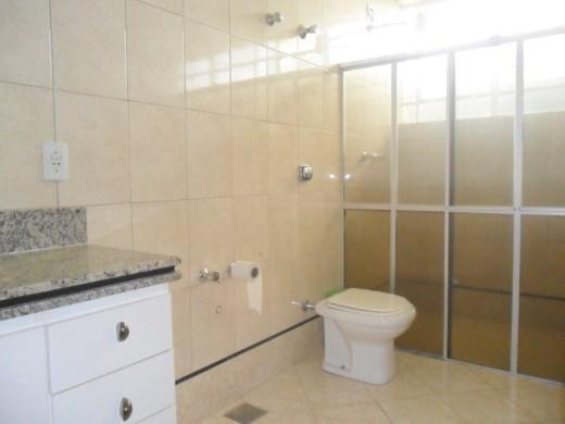 Casa, Planalto, 3 Quartos, 2 Vagas, 1 Suíte