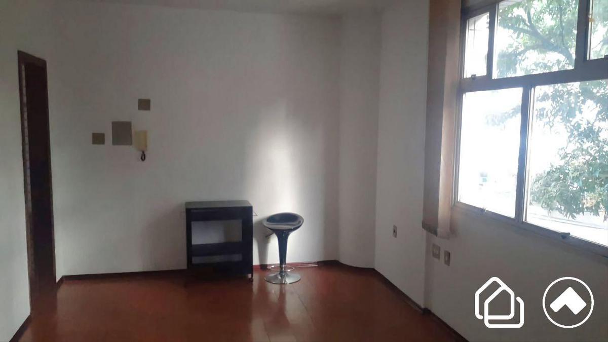 Sala, Funcionários