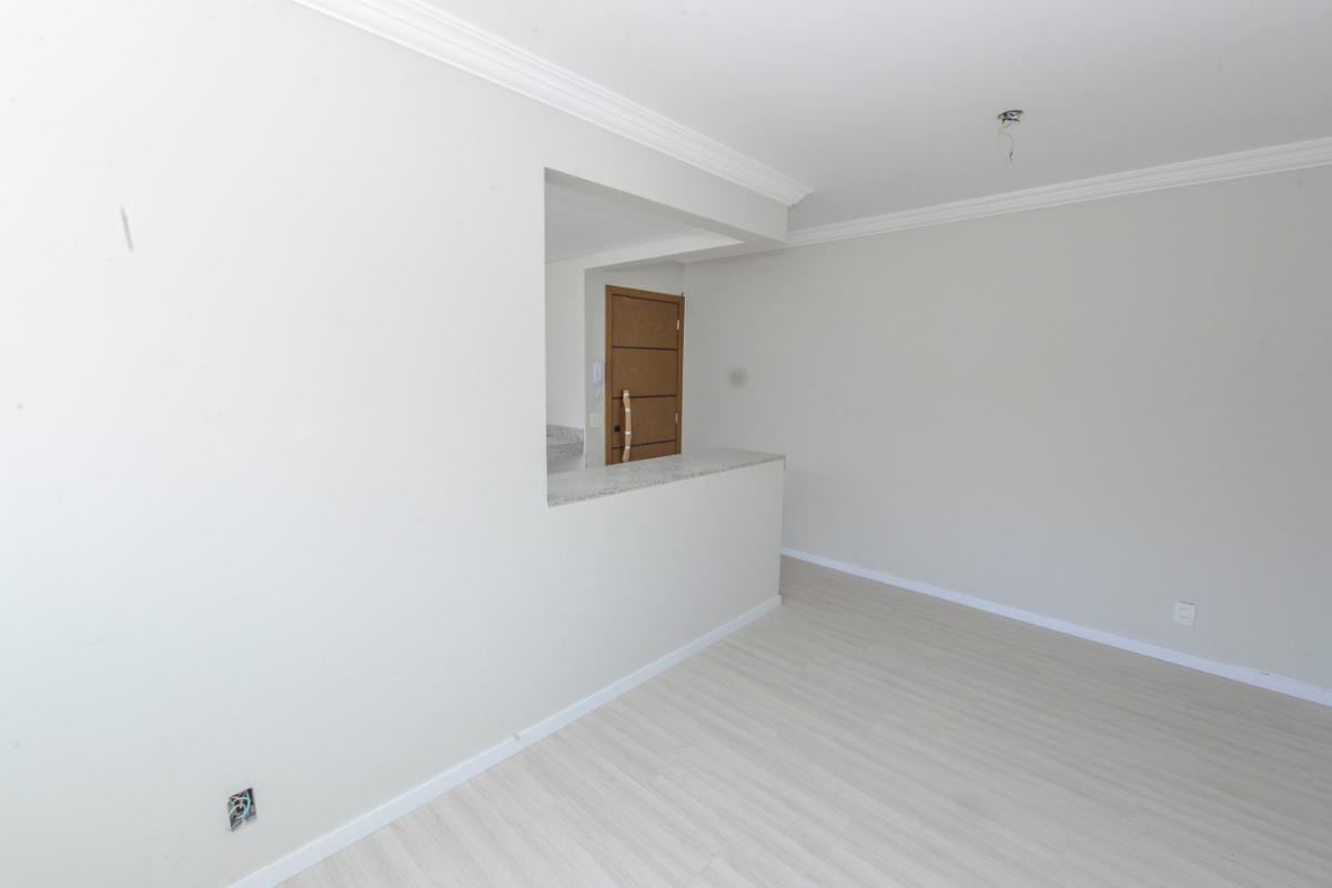 Apartamento, Sagrada Família, 3 Quartos, 2 Vagas, 1 Suíte