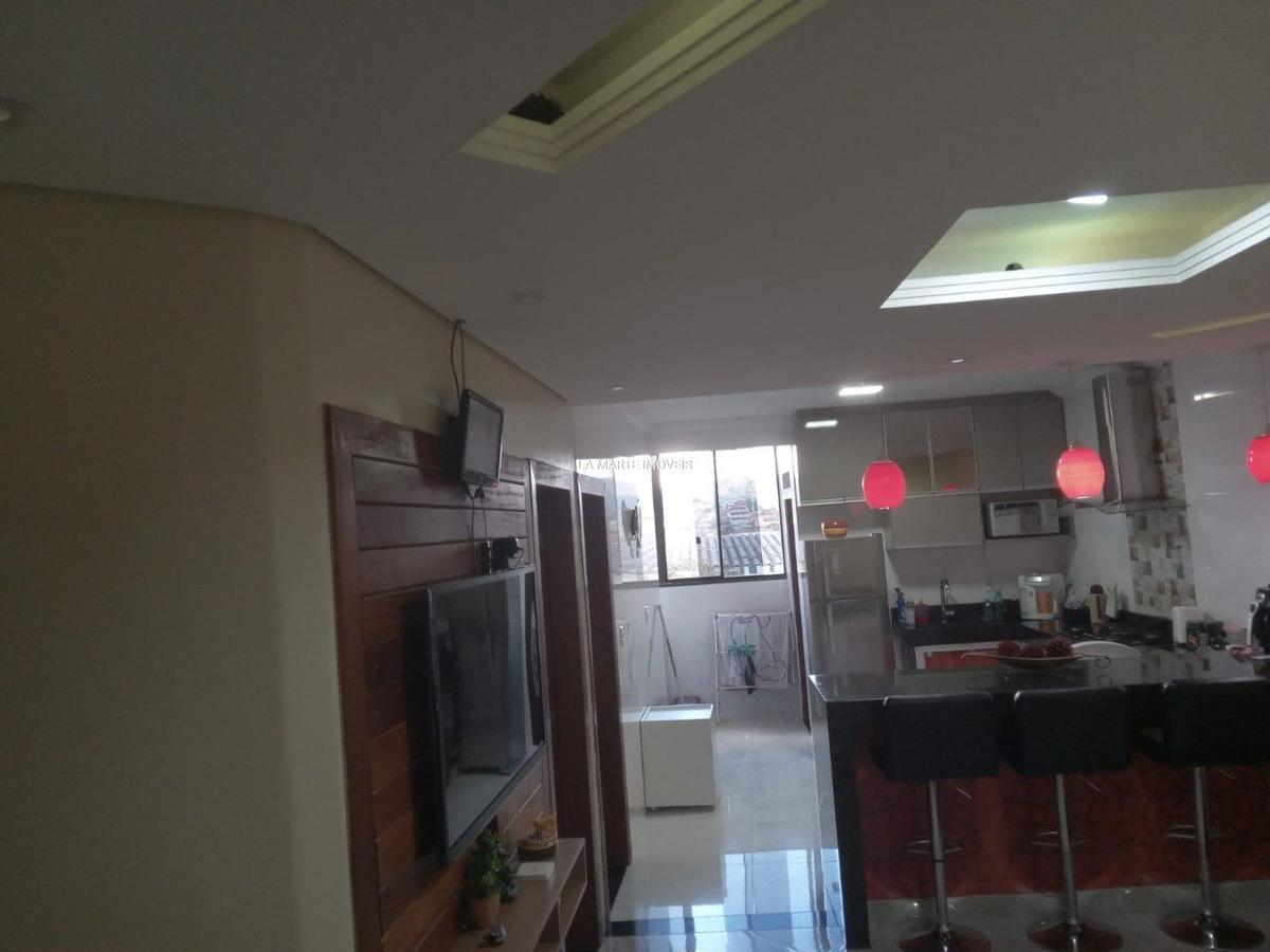 Casa, Industrial, 4 Quartos, 2 Vagas, 1 Suíte