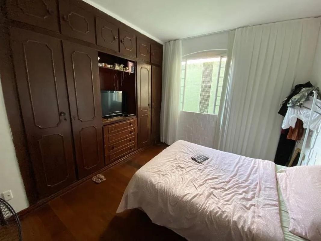 Casa, Planalto, 4 Quartos, 4 Vagas, 2 Suítes