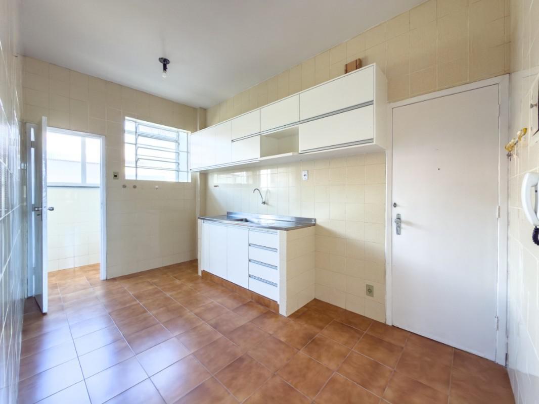 Apartamento, Floresta, 2 Quartos, 1 Vaga