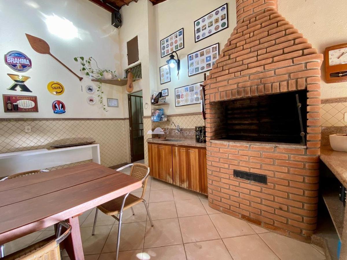 Casa, Itapoã, 4 Quartos, 6 Vagas, 1 Suíte