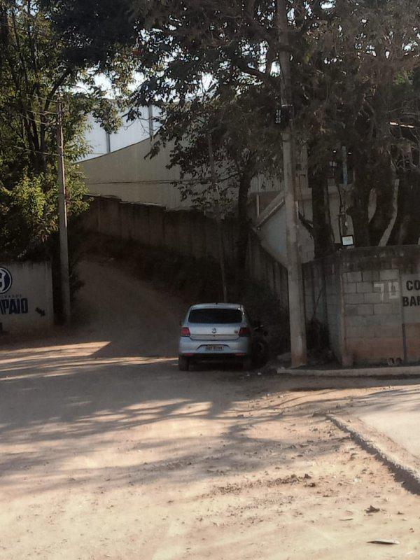 Lote, Bandeirinhas, 0 Quarto, 0 Vaga