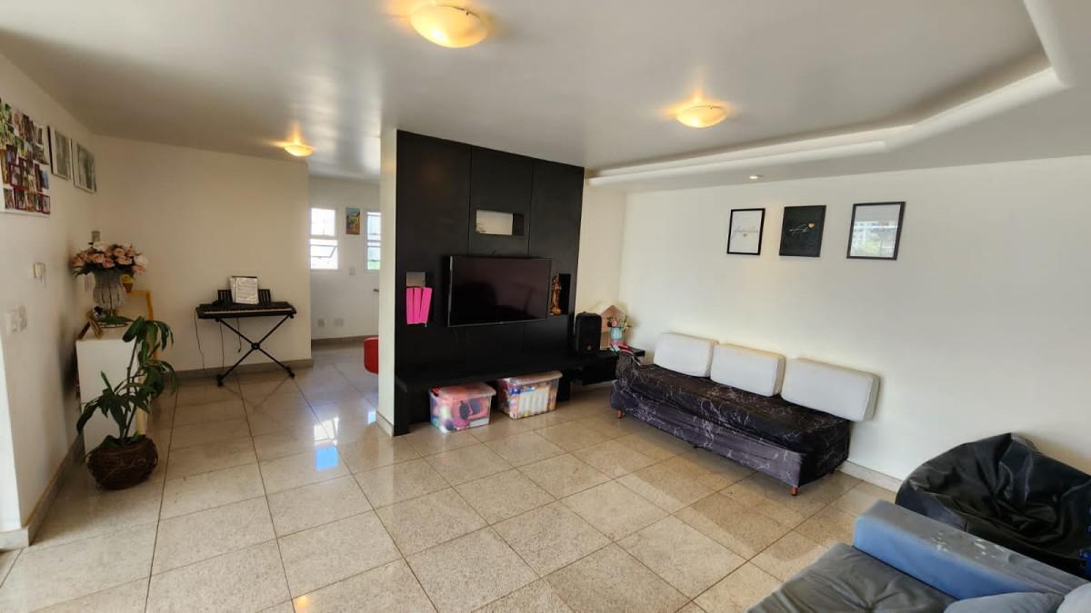 Cobertura, Funcionários, 4 Quartos, 4 Vagas, 4 Suítes