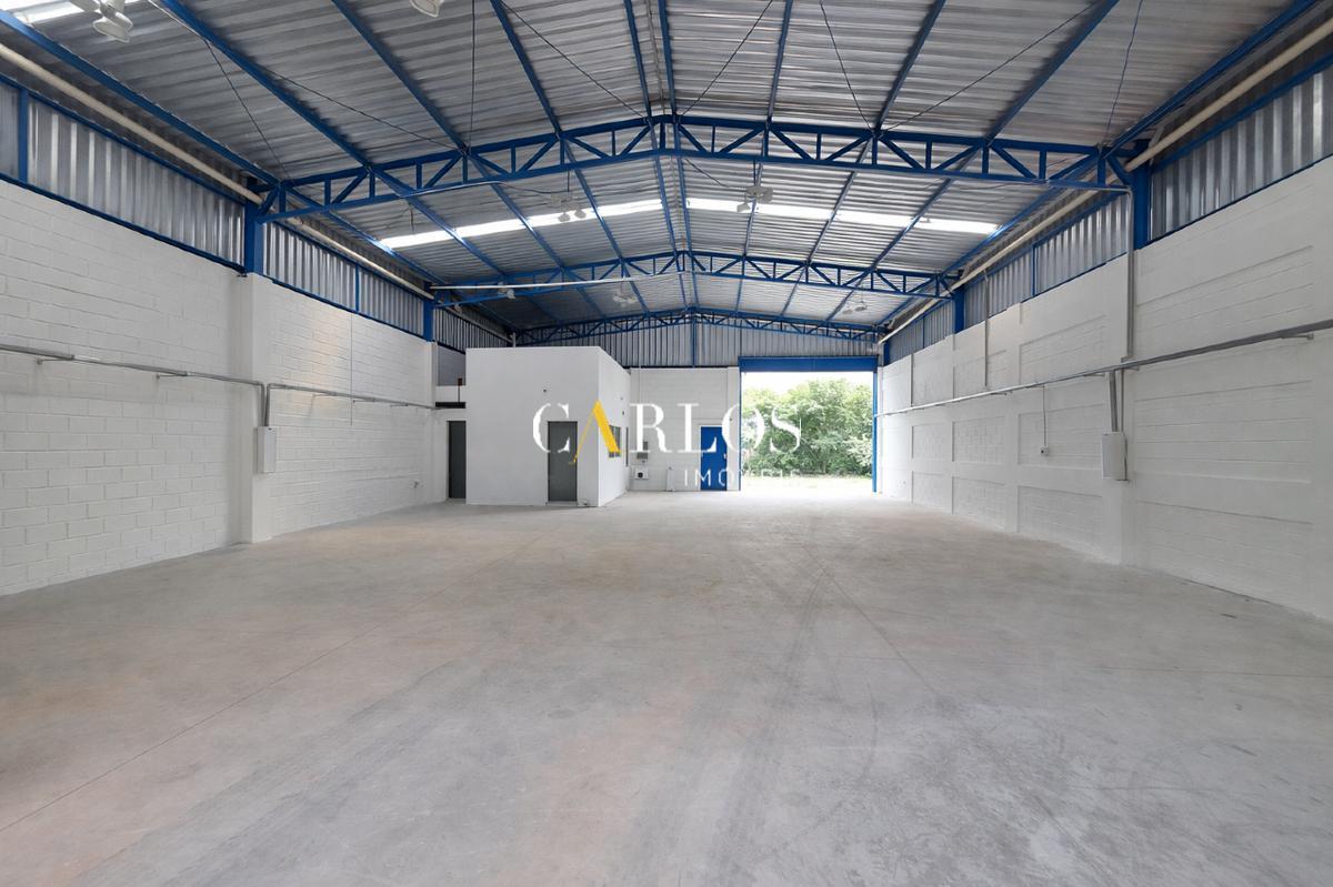 Galpão, Vila Paris, 2 Vagas