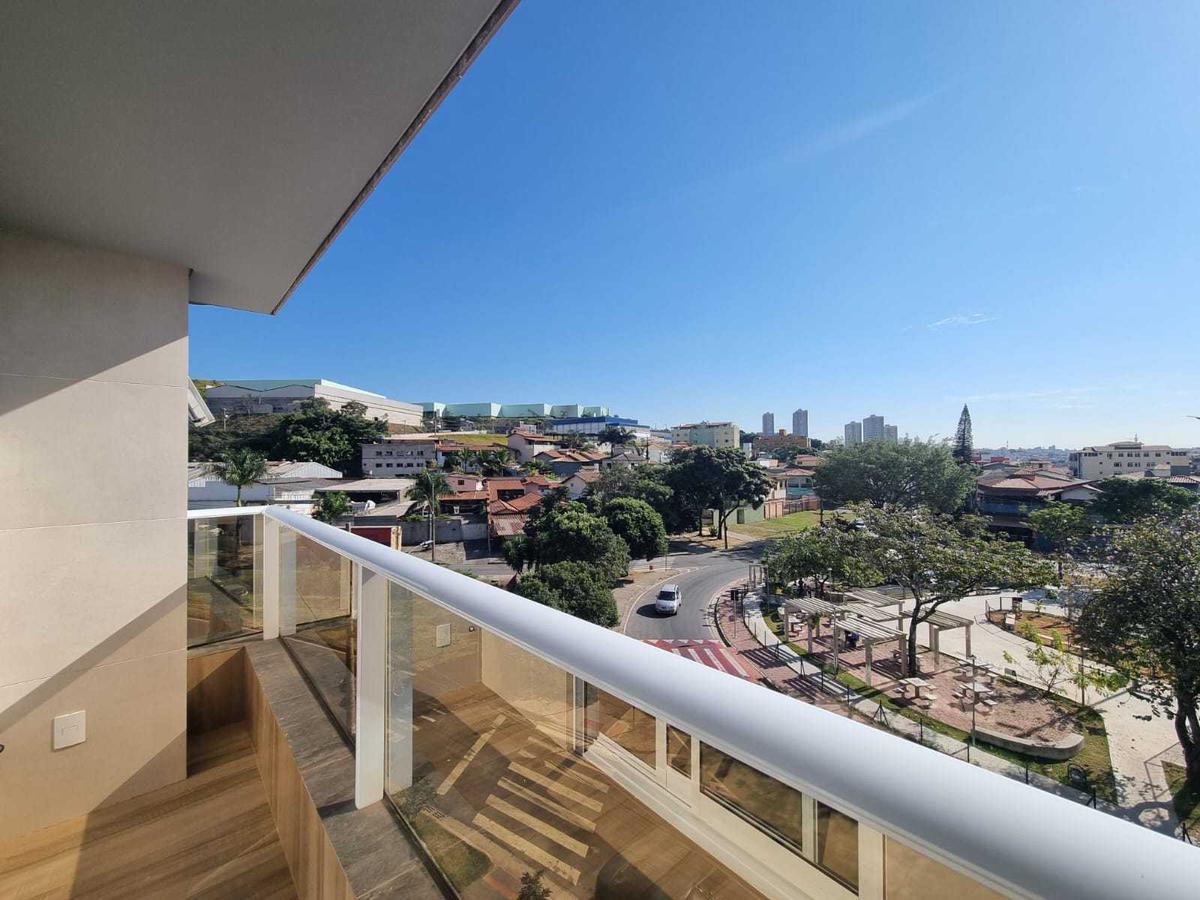 Apartamento, Jardim Riacho das Pedras, 4 Quartos, 3 Vagas, 4 Suítes