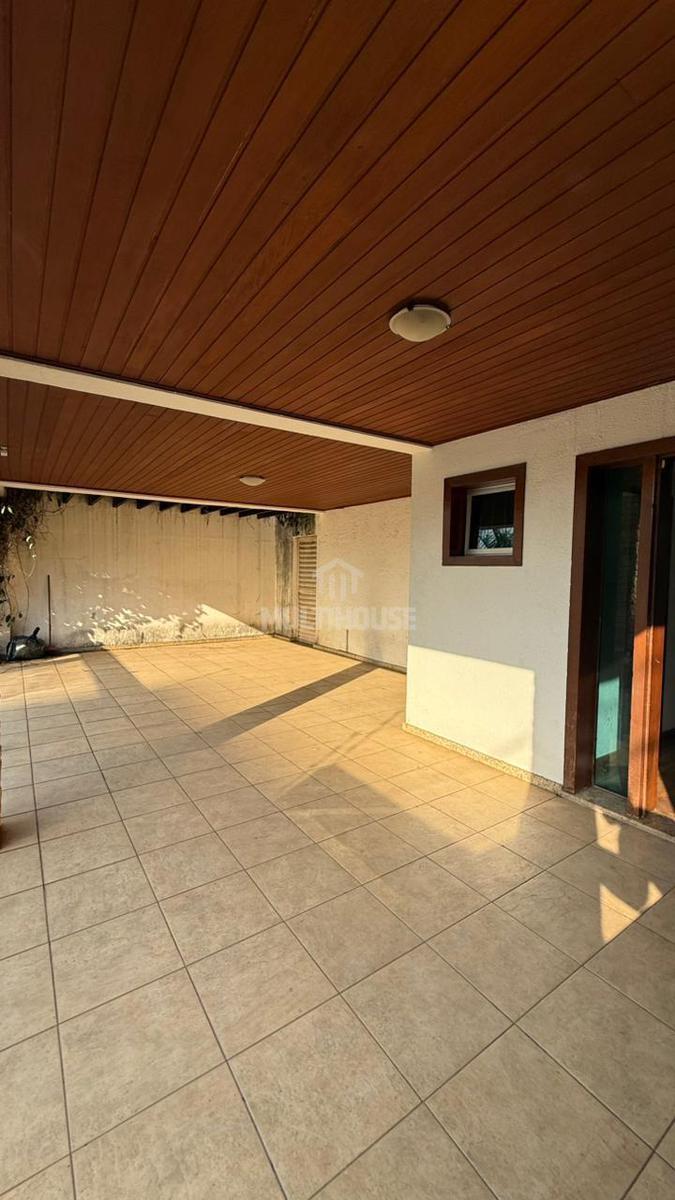 Casa, Castelo, 4 Quartos, 4 Vagas, 4 Suítes