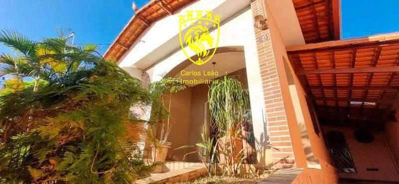 Casa, Santa Inês, 3 Quartos, 2 Vagas, 2 Suítes