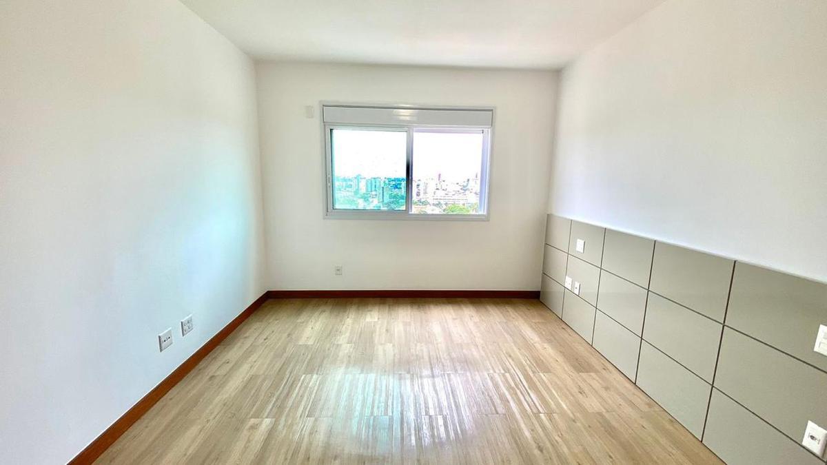 Apartamento, São José, 4 Quartos, 4 Vagas, 4 Suítes
