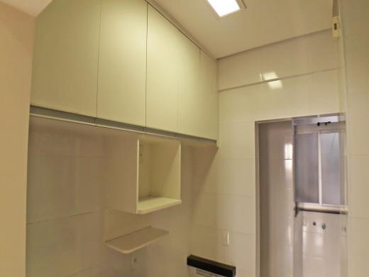 Apartamento, Centro, 2 Quartos, 0 Vaga, 1 Suíte