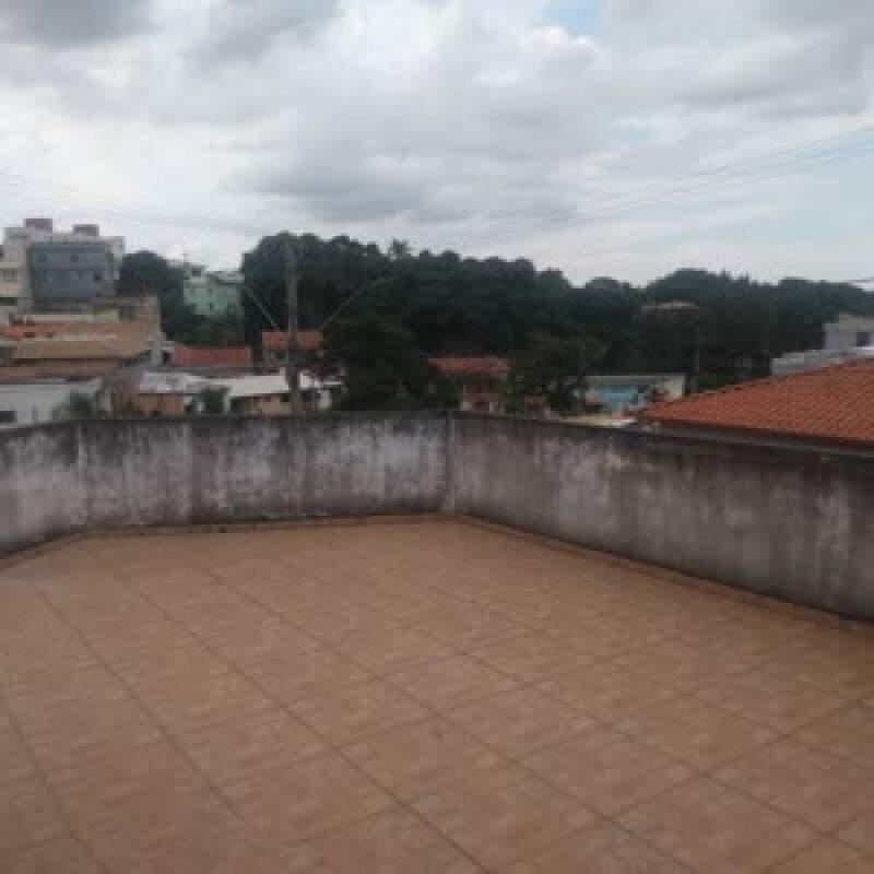 Casa, Fonte Grande, 3 Quartos, 8 Vagas, 1 Suíte