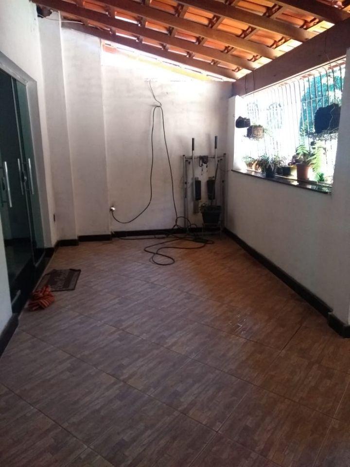 Casa, Serrano, 3 Quartos, 5 Vagas, 1 Suíte
