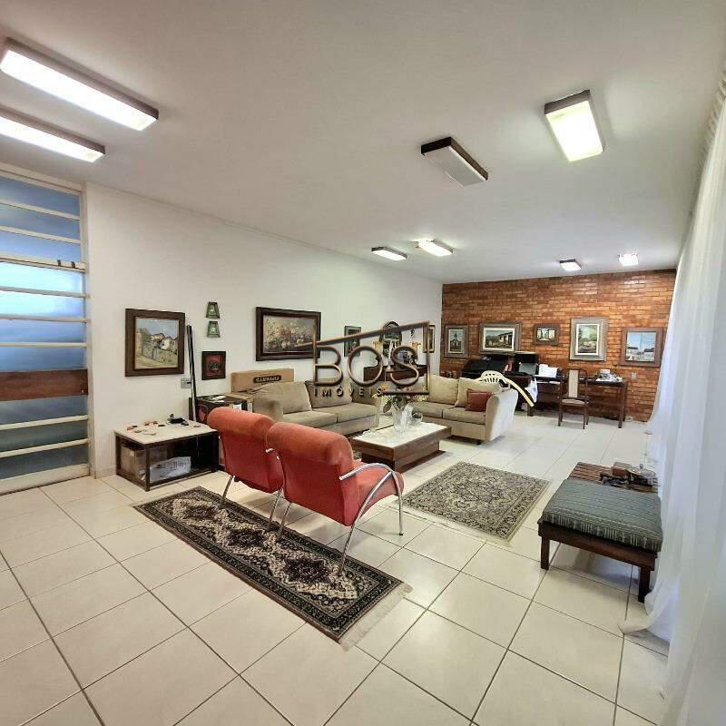 Casa, Cidade Jardim, 6 Quartos, 10 Vagas, 1 Suíte