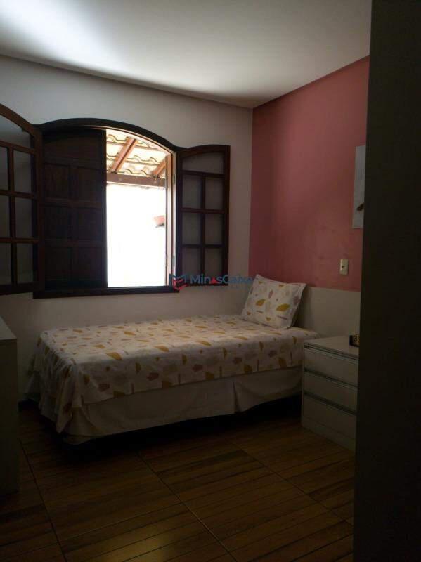 Casa, Primavera, 6 Quartos, 3 Vagas, 1 Suíte