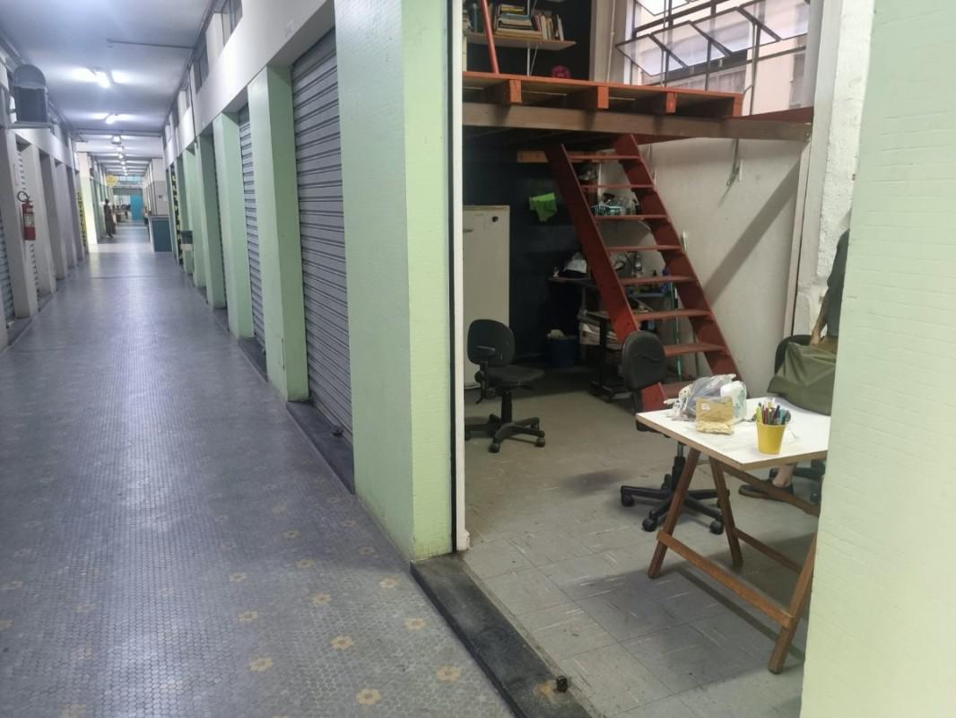 Sala, Centro, 1 Quarto, 0 Vaga