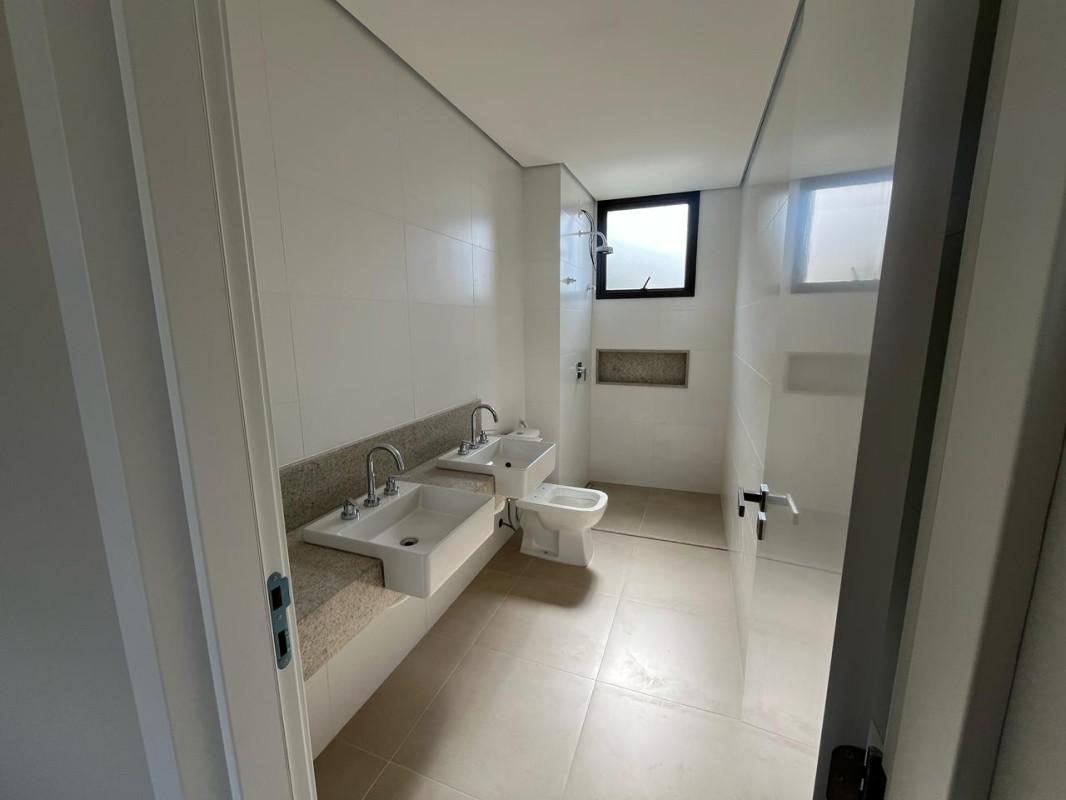 Apartamento, Santa Lúcia, 4 Quartos, 0 Vaga, 2 Suítes