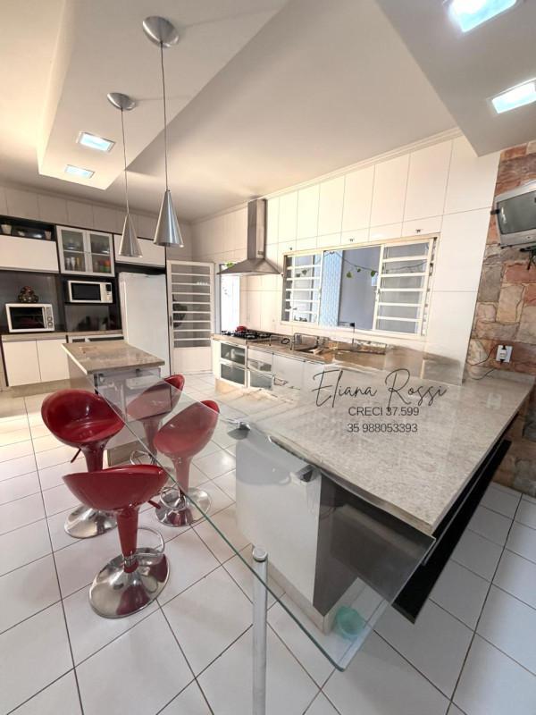 Casa, Parque São José, 3 Quartos, 2 Vagas, 1 Suíte