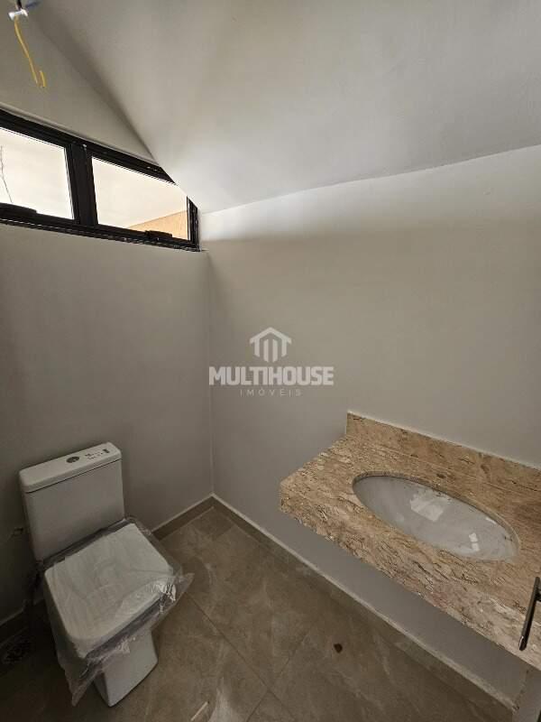Casa, Pampulha, 4 Quartos, 2 Vagas, 1 Suíte