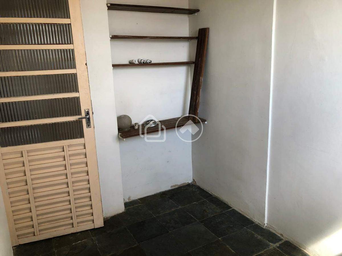 Apartamento, Sagrada Família, 2 Quartos, 1 Vaga