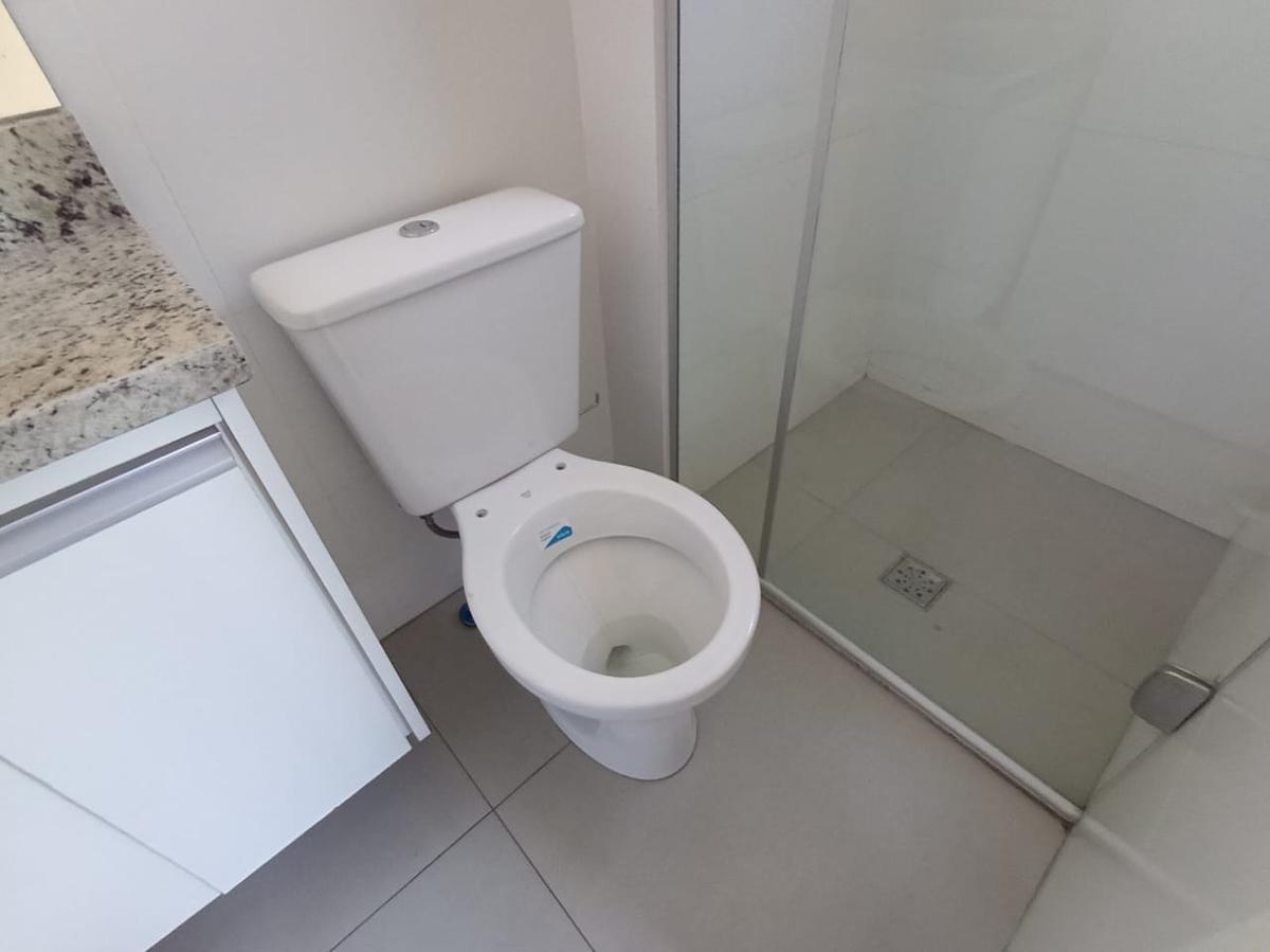 Apartamento, Floresta, 1 Quarto, 0 Vaga