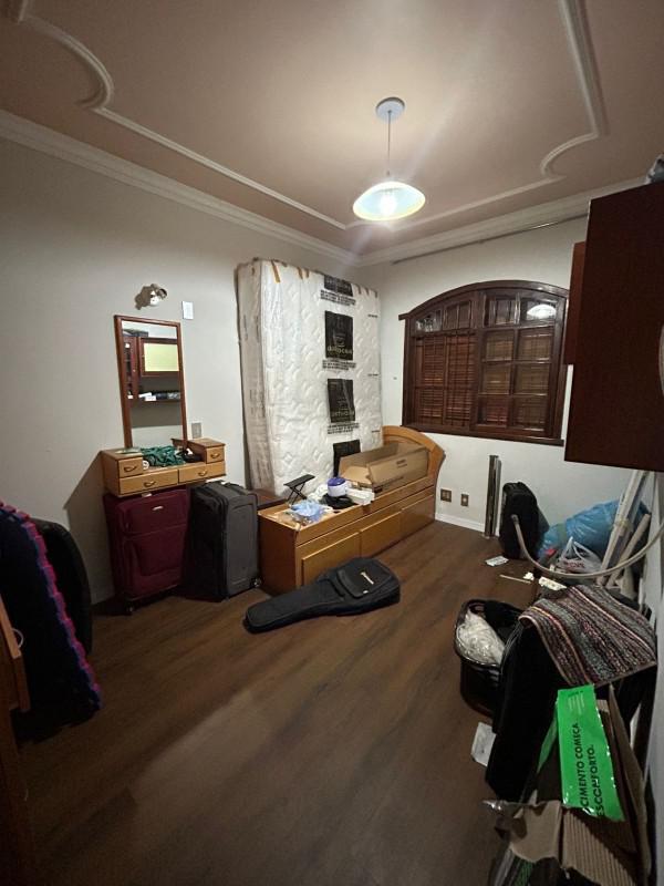 Casa, Castelo, 4 Quartos, 4 Vagas, 3 Suítes