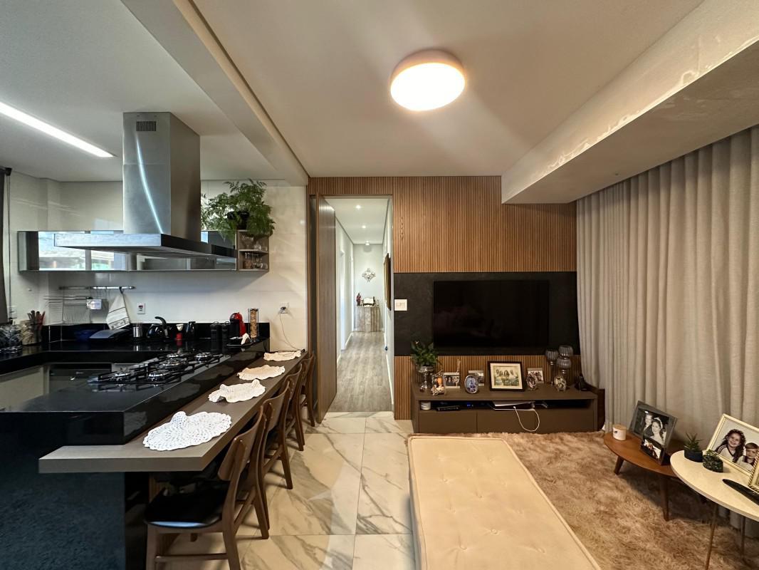 Cobertura, Itapoã, 4 Quartos, 8 Vagas, 2 Suítes