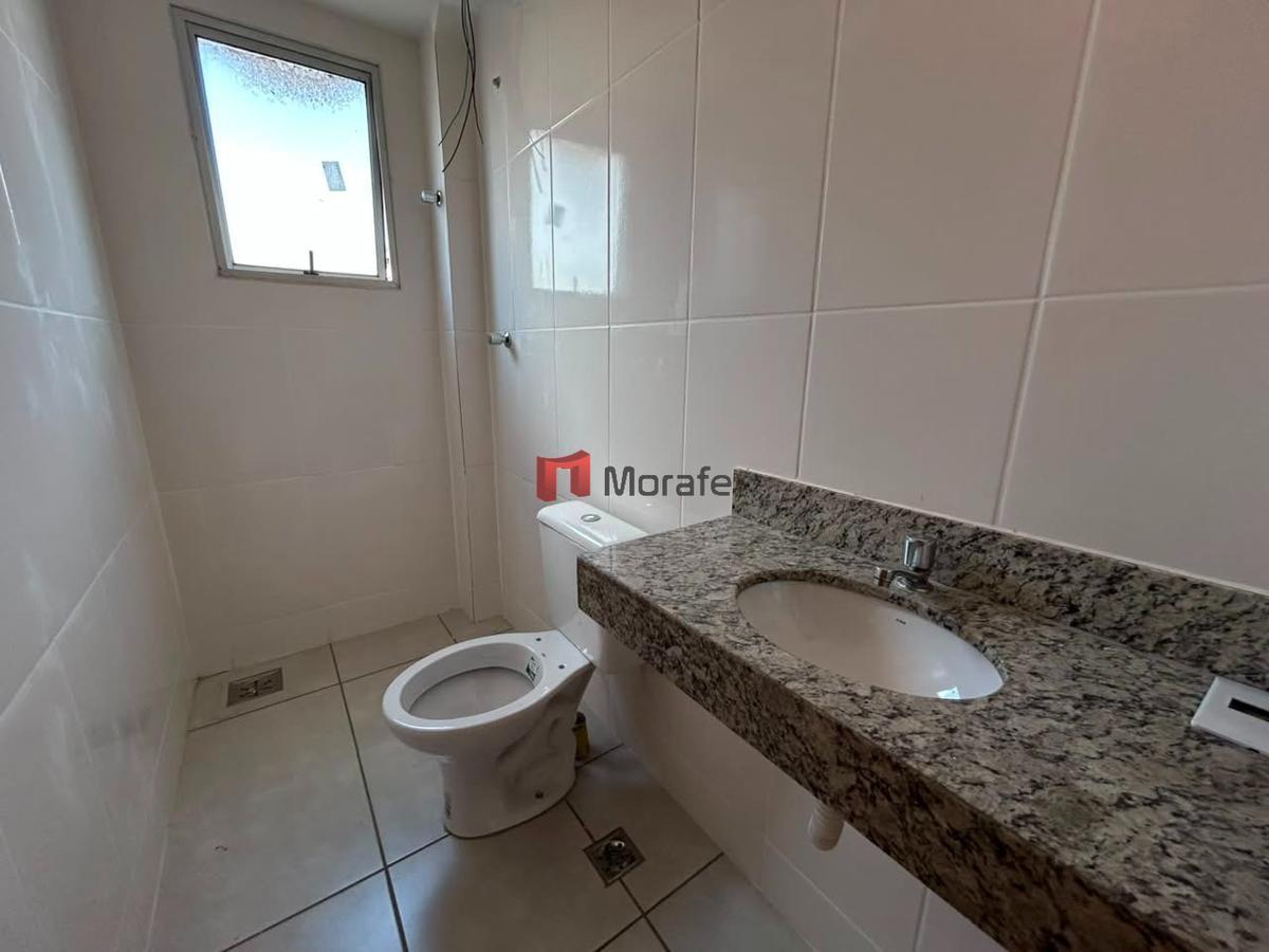 Apartamento, Floresta, 2 Quartos, 1 Vaga, 1 Suíte