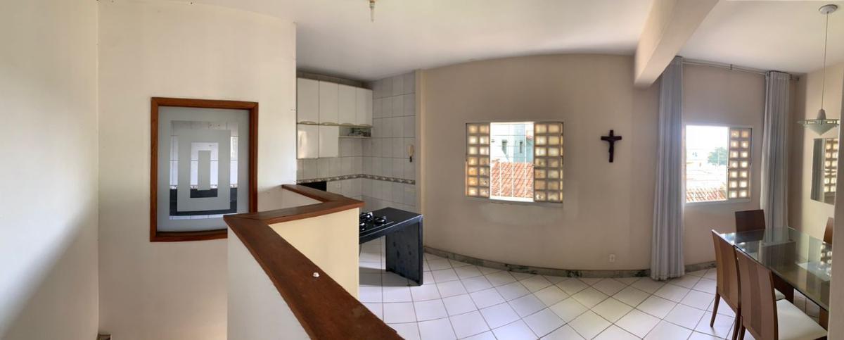 Casa, Vitória, 5 Quartos, 6 Vagas, 1 Suíte