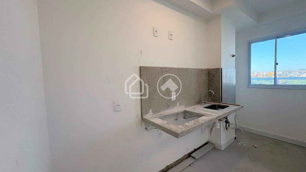 Apartamento, Estoril, 3 Quartos, 1 Vaga, 1 Suíte