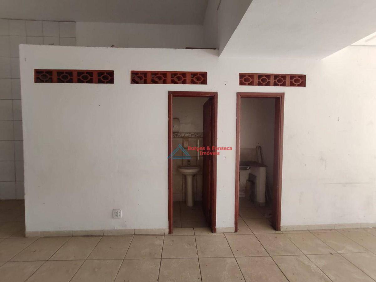 Prédio, Centro, 0 Quarto, 0 Vaga