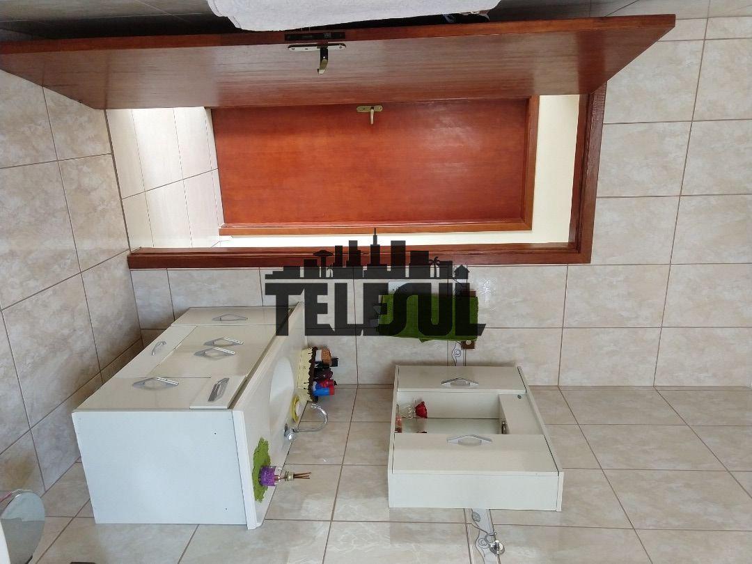 Casa, Vila Adelaide, 3 Quartos, 0 Vaga, 1 Suíte