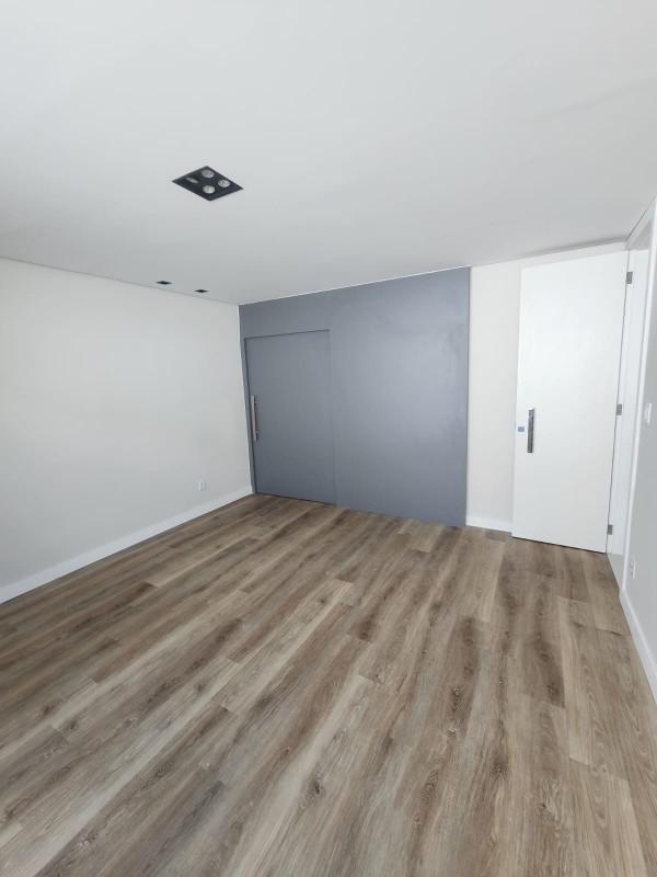 Casa, Conjunto Celso Machado, 3 Quartos, 8 Vagas, 2 Suítes