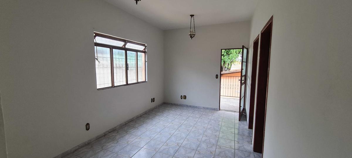 Casa, Jardim Laguna, 2 Quartos, 5 Vagas