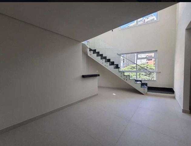 Cobertura, Sion, 2 Quartos, 2 Vagas, 1 Suíte