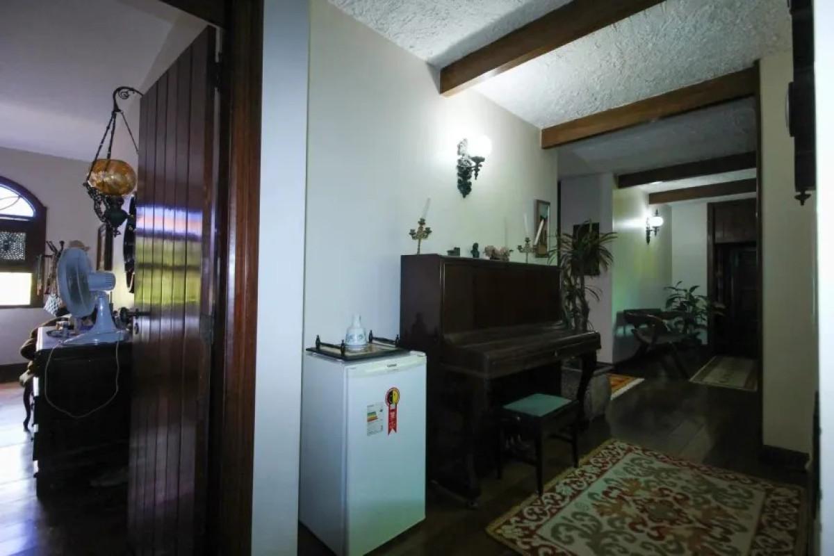 Casa, São Bento, 4 Quartos, 8 Vagas, 2 Suítes