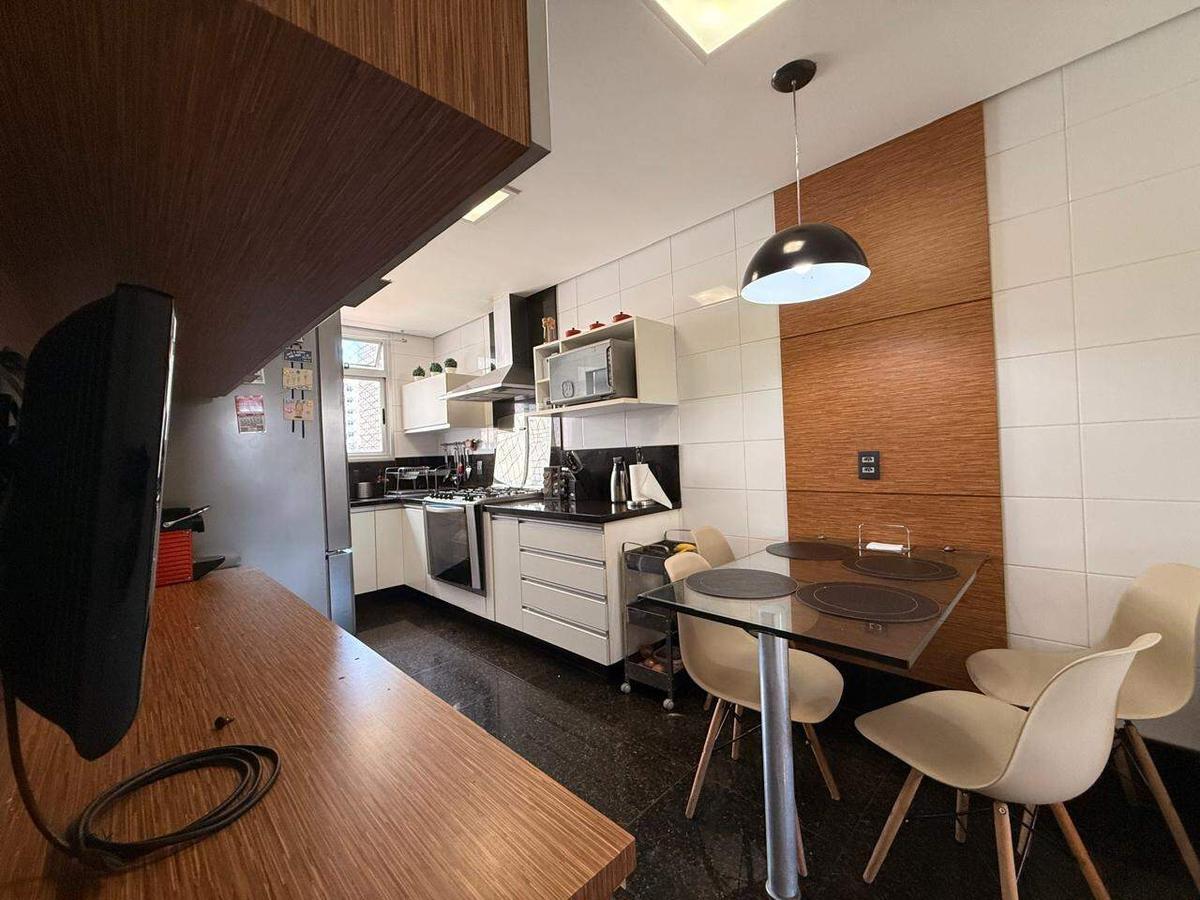 Apartamento, Buritis, 4 Quartos, 4 Vagas, 2 Suítes