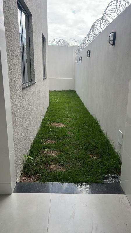 Casa, Názia I, 3 Quartos, 1 Vaga, 3 Suítes